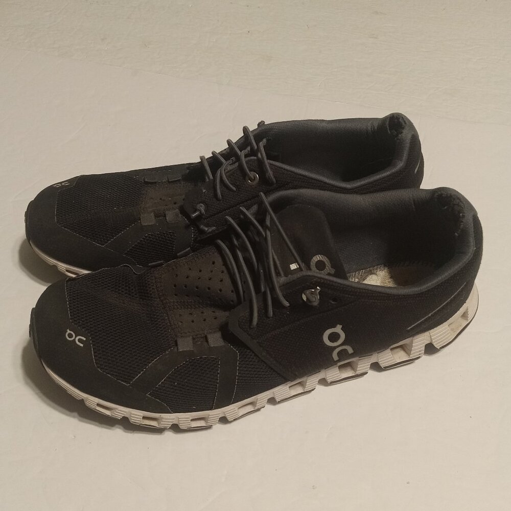 On Running Black Cloudflow Women's Shoes Size 10